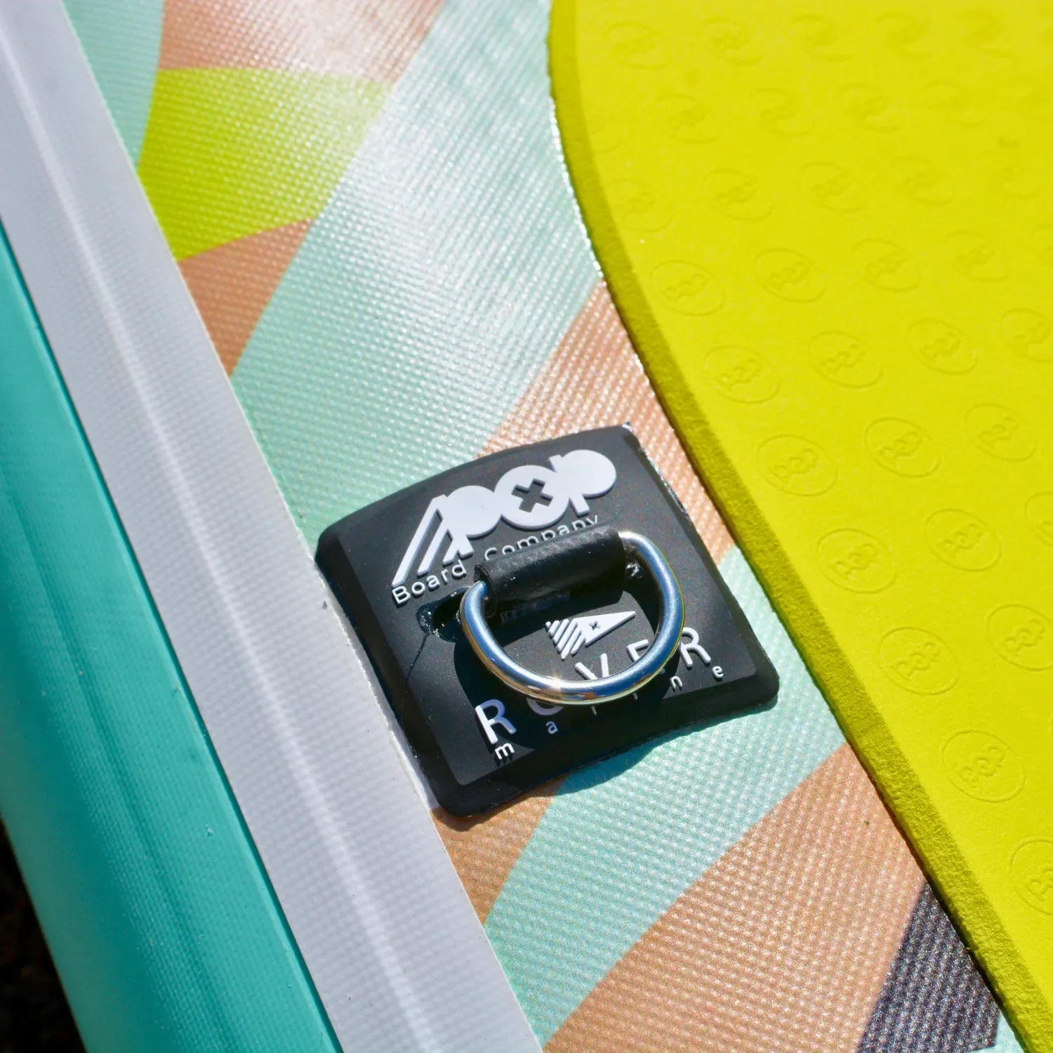 Carry handle and strap system on POP Royal Hawaiian 10’6 inflatable paddleboard.