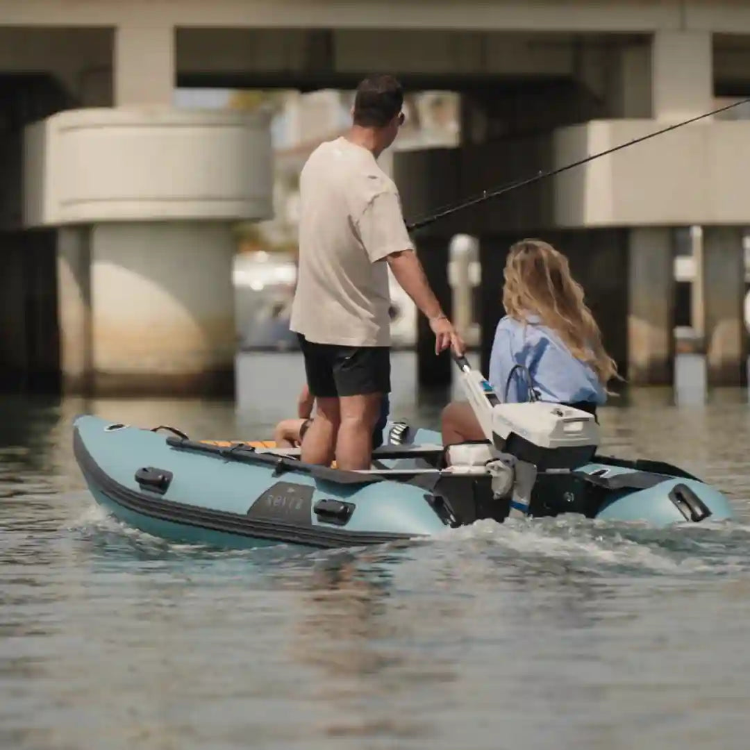 How to Winterize an Electric Outboard: The Canadian End-of-Season Guide