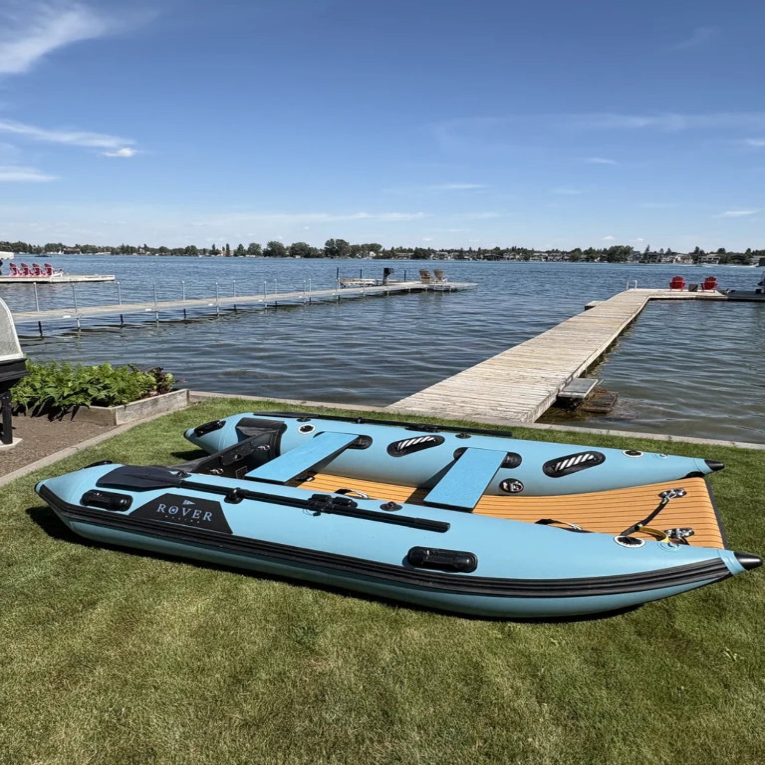 Right side profile of the Rover Marine Battle Cat inflatable boat.